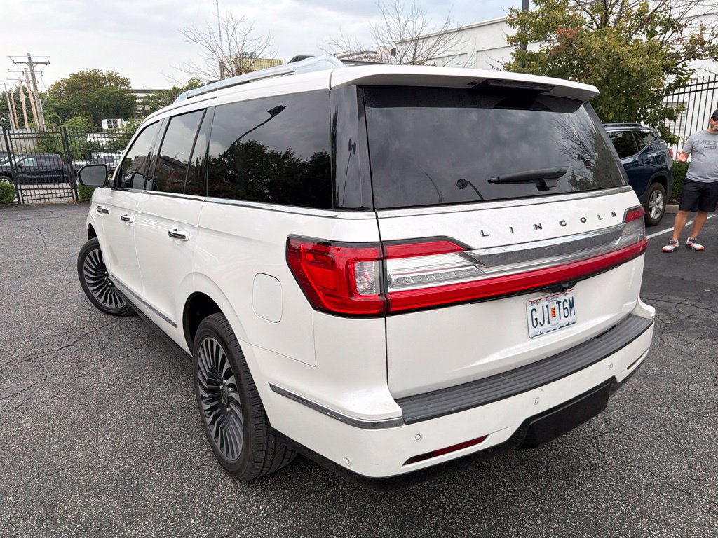 Used 2018 Lincoln Navigator Black Label w/ Cargo Package AWD/4WD image 5