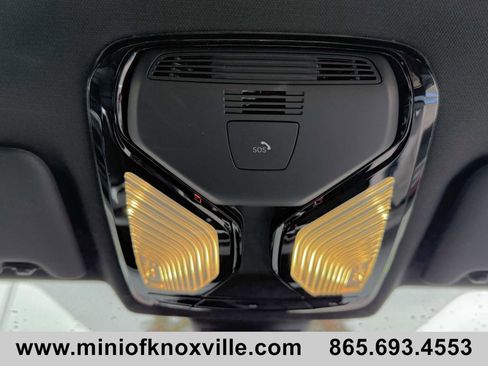 Used 2024 BMW 230i xDrive Coupe w/ Parking Assistance Package image 21