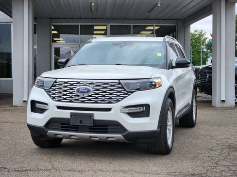 Used 2020 Ford Explorer Platinum w/ Premium Technology Package AWD/4WD image 4