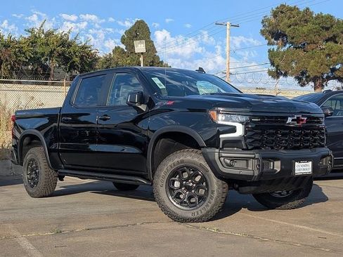 New 2026 Chevrolet Silverado 1500 ZR2 w/ ZR2 Bison Edition AWD/4WD image 2