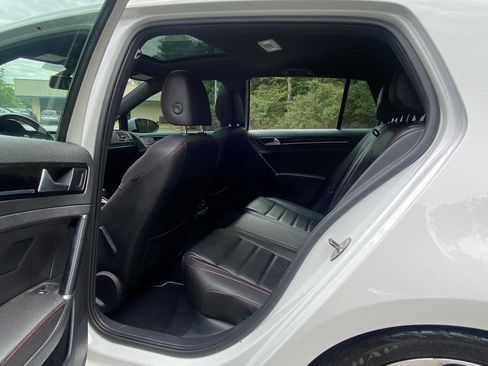 Used 2016 Volkswagen GTI SE w/ Lighting Package (SEL) FWD image 42