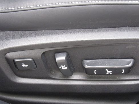 Used 2016 Lexus ES 350 image 19