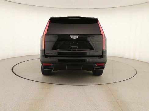 Used 2022 Cadillac Escalade Sport w/ LPO, ONYX Package AWD/4WD image 5