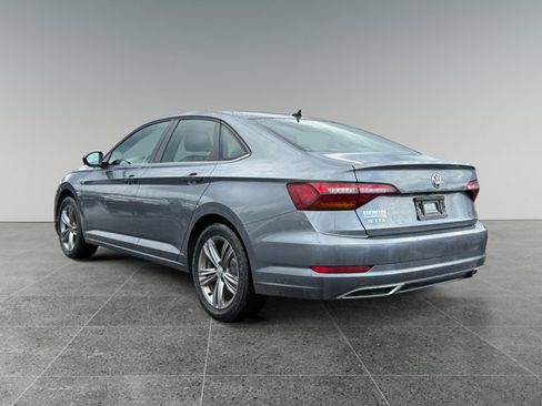Used 2019 Volkswagen Jetta R-Line FWD image 4