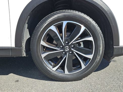 Used 2023 MAZDA CX-5 AWD 2.5 S w/ Premium Package image 9