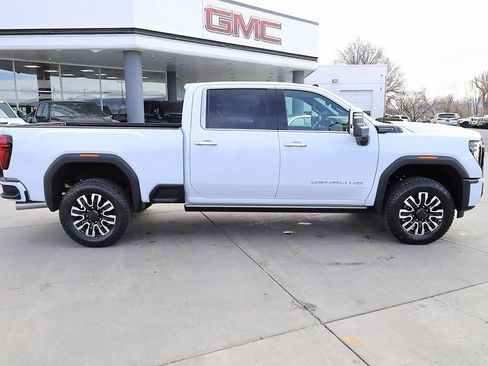 New 2026 GMC Sierra 3500 Denali Ultimate image 7