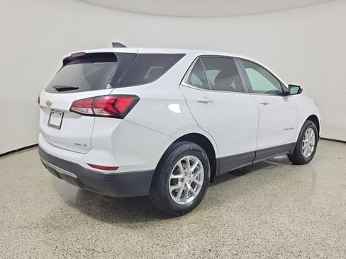 Used 2024 Chevrolet Equinox LT AWD/4WD image 5