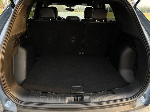 Used 2025 Ford Escape ST-Line image 24