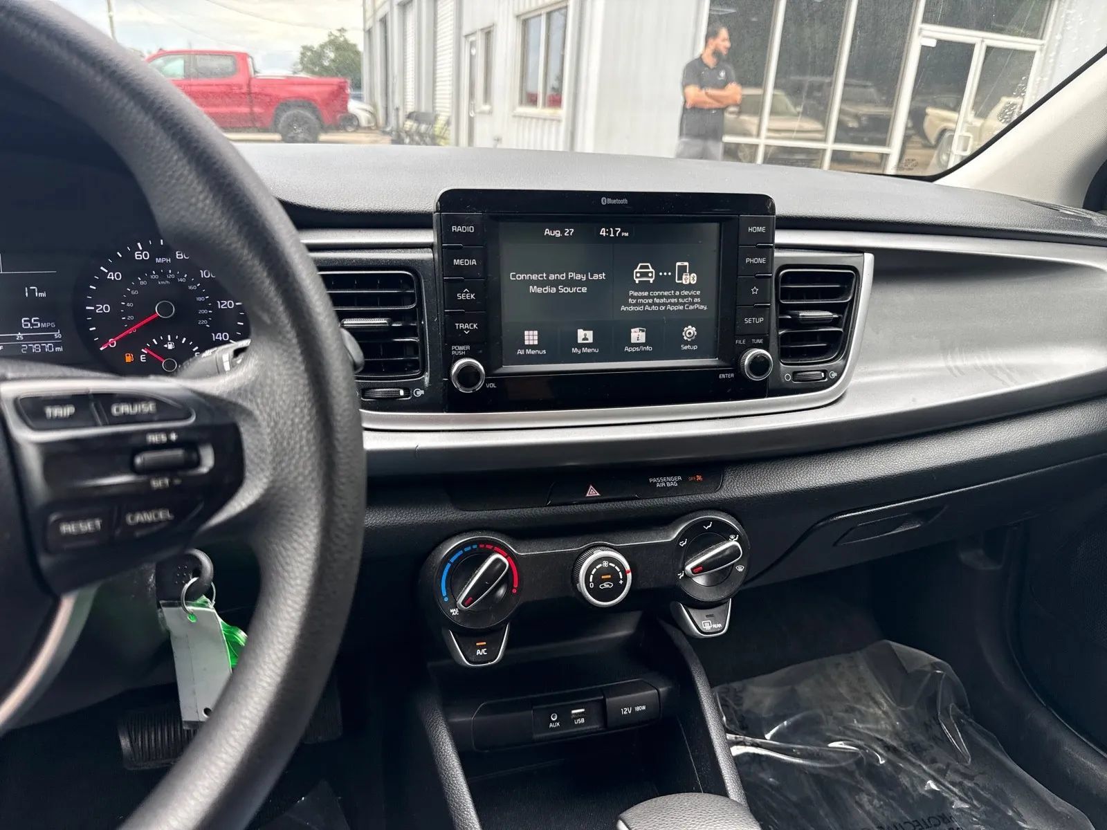Used 2020 Kia Rio S FWD image 20