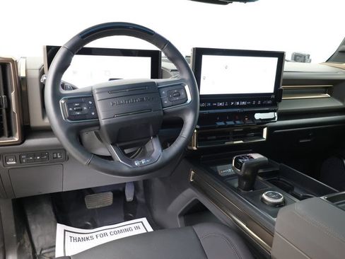 Used 2025 GMC Hummer EV 3X w/ LPO, Illumination Package AWD/4WD image 10