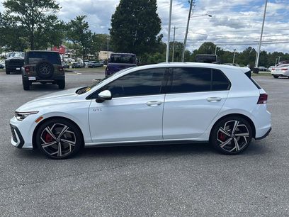 Used 2025 Volkswagen Golf SE