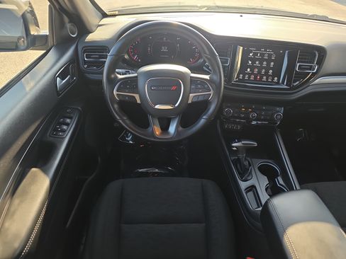 Used 2023 Dodge Durango SXT AWD/4WD image 19