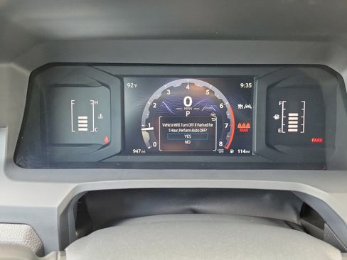 Used 2025 Toyota Tacoma SR5 RWD image 33