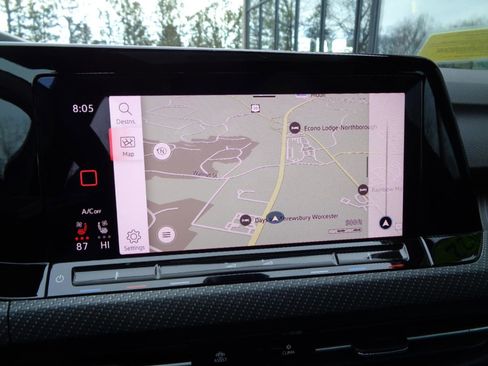 Used 2022 Volkswagen Golf R 2.0T Manual image 13