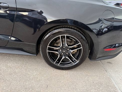 Used 2020 Ford Mustang Premium RWD image 31