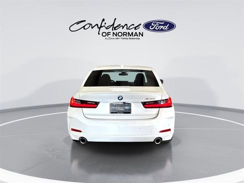 Used 2025 BMW 330i Sedan image 7