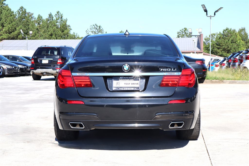 Used 2015 BMW 750Li RWD image 6