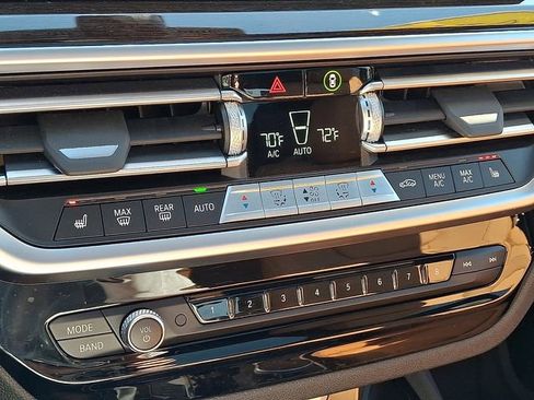 Used 2023 BMW X3 xDrive30i w/ Premium Package image 17