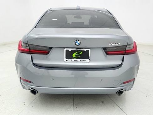 Used 2023 BMW 330i Sedan w/ Driving Assistance Package RWD image 30