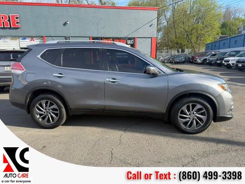 Used 2016 Nissan Rogue SL w/ SL Premium Package AWD/4WD image 8