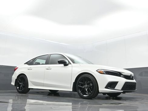 Certified 2024 Honda Civic Sport image 26