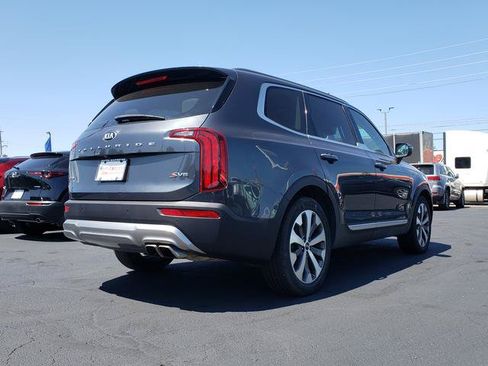 Used 2020 Kia Telluride S w/ S 8 Passenger Seating Package AWD/4WD image 7