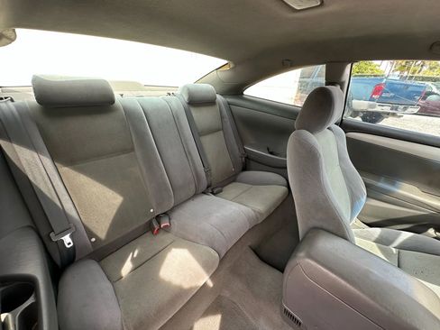 Used 2004 Toyota Solara SLE image 13