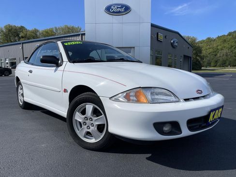 Used 2000 Chevrolet Cavalier Z24 FWD image 4