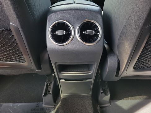 Certified 2025 Mercedes-Benz GLB 250 image 15