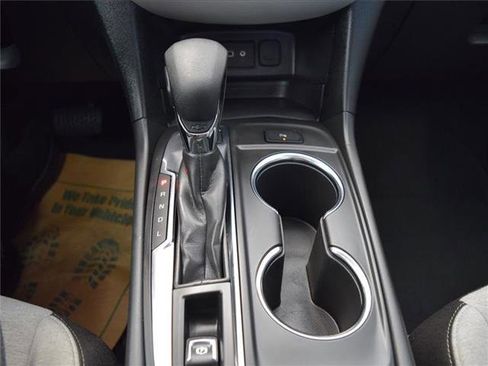 Used 2024 Chevrolet Equinox LT image 16