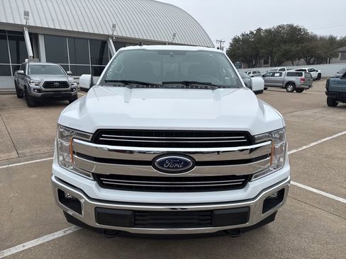 Used 2020 Ford F150 Lariat image 2