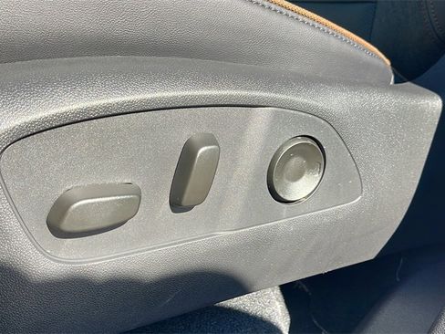 New 2026 GMC Acadia AT4 image 11