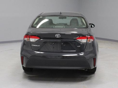Used 2024 Toyota Corolla LE FWD image 10