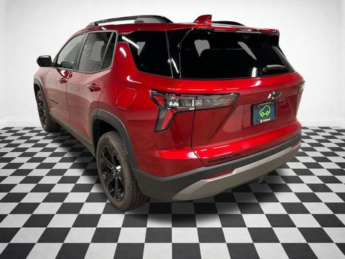 Certified 2025 Chevrolet Equinox LT w/ Convenience Package II AWD/4WD image 7