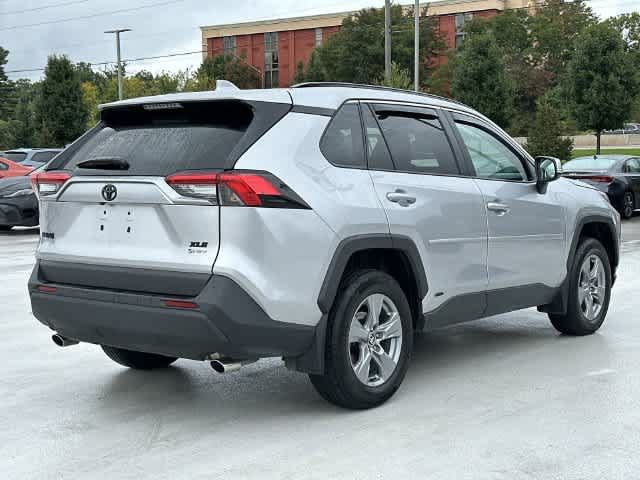 Used 2025 Toyota RAV4 XLE w/ Convenience Package AWD/4WD image 24