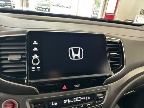Used 2024 Honda Ridgeline Sport image 28