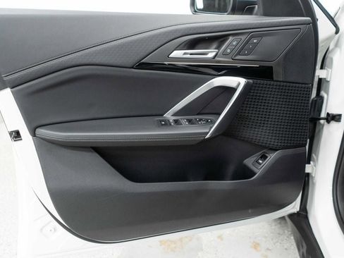 Used 2025 BMW X2 xDrive28i image 14