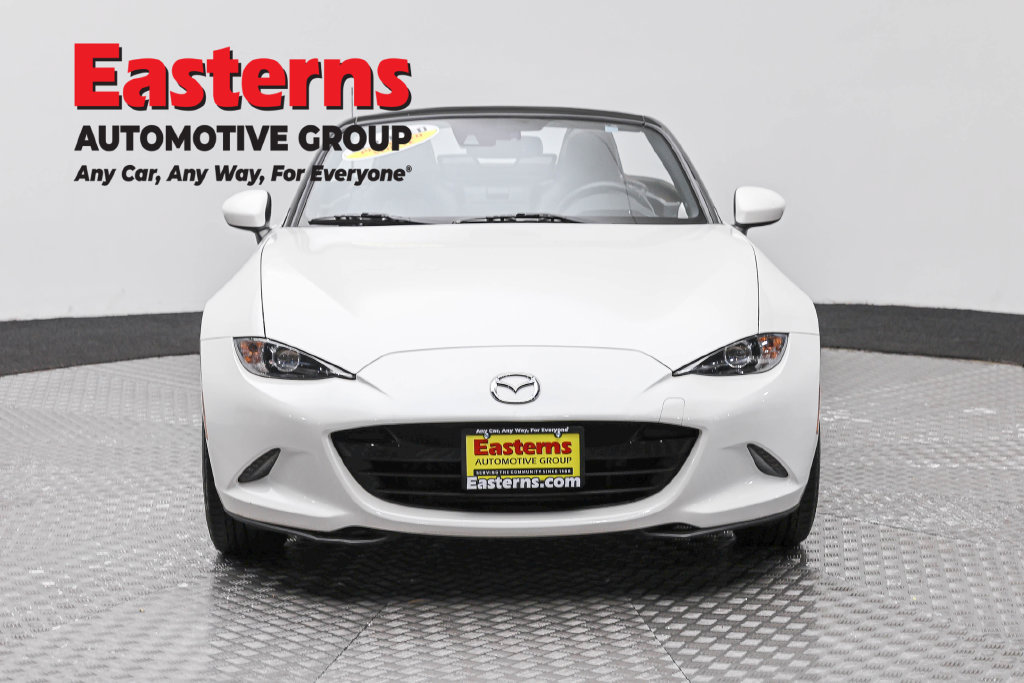 Used 2018 MAZDA MX-5 Miata Grand Touring RWD image 4