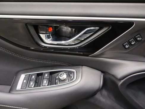 Used 2024 Subaru Outback Touring AWD/4WD image 19