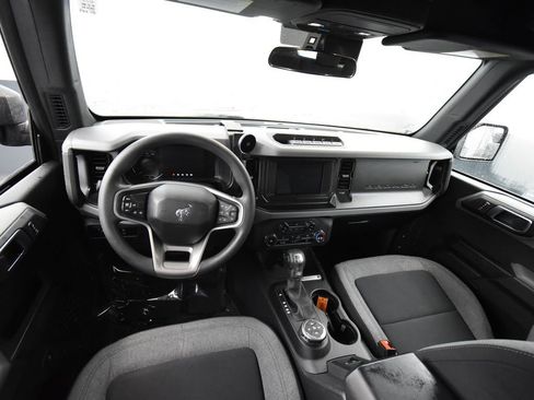 Used 2023 Ford Bronco 4-Door w/ Sasquatch Package image 10