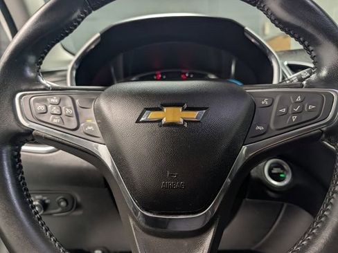 Used 2020 Chevrolet Equinox LT image 19