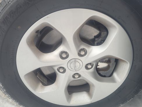 Used 2018 Chrysler Pacifica Touring Plus image 43