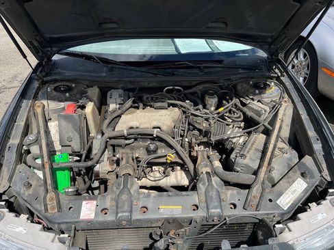 Used 2003 Buick Century Custom w/ Preferred Equipment Group 1SB FWD image 17