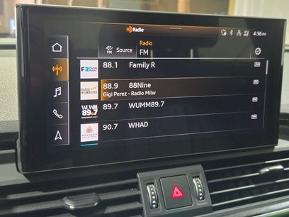 Used 2022 Audi Q5 2.0T Premium w/ Convenience Package