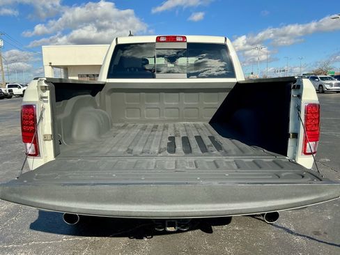 Used 2016 RAM 1500 Laramie Longhorn image 17