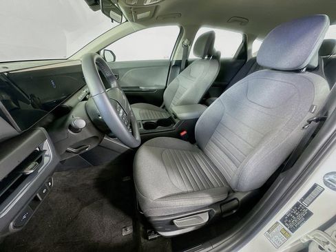 Certified 2025 Kia K4 EX FWD image 26