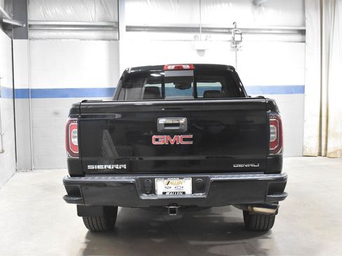 Used 2018 GMC Sierra 1500 Denali w/ Denali Ultimate Package AWD/4WD image 26