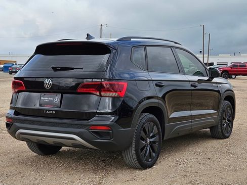Used 2023 Volkswagen Taos S w/ Driver Assistance Package FWD image 5