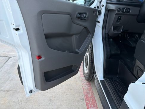 New 2026 Ford Transit 250 148 Medium Roof w/ Load Area Protection Package RWD image 10