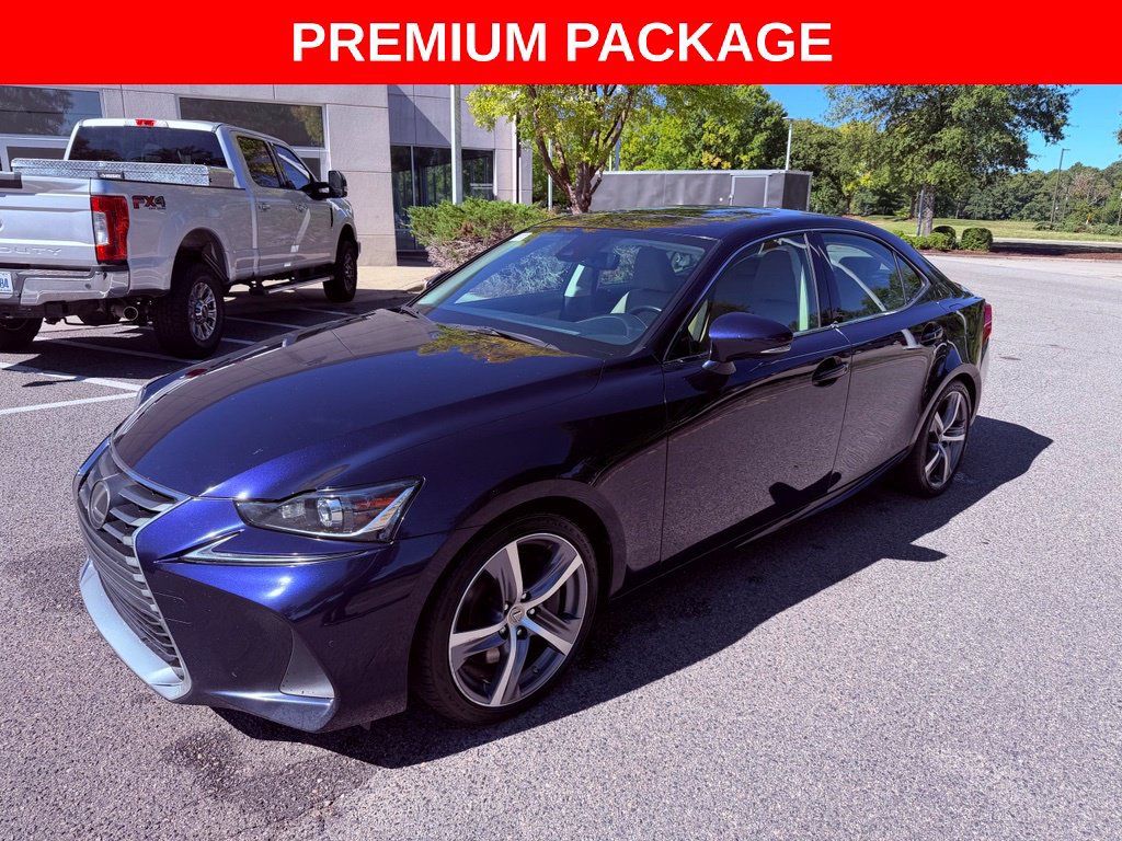 Used 2017 Lexus IS 200t w/ Premium Package RWD image 3